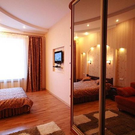 Park And Opera Apartments إلفيف المظهر الخارجي الصورة