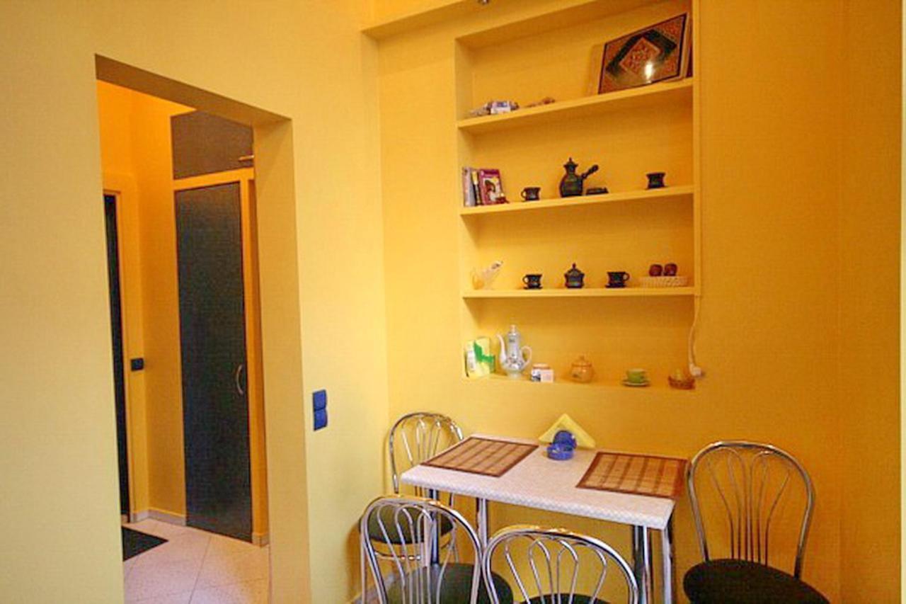 Park And Opera Apartments إلفيف المظهر الخارجي الصورة