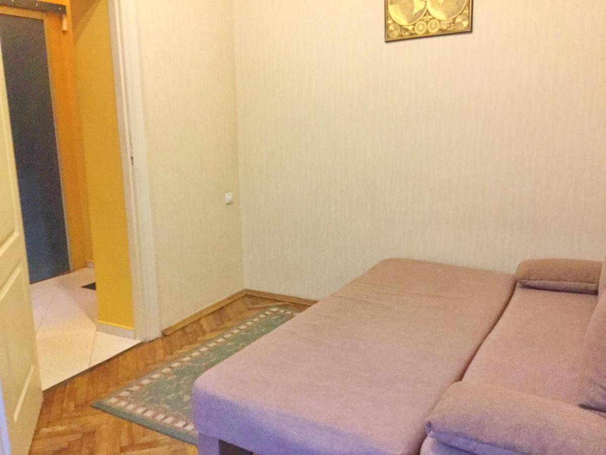Park And Opera Apartments إلفيف المظهر الخارجي الصورة