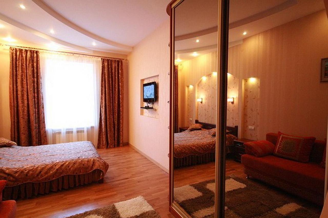 Park And Opera Apartments إلفيف المظهر الخارجي الصورة