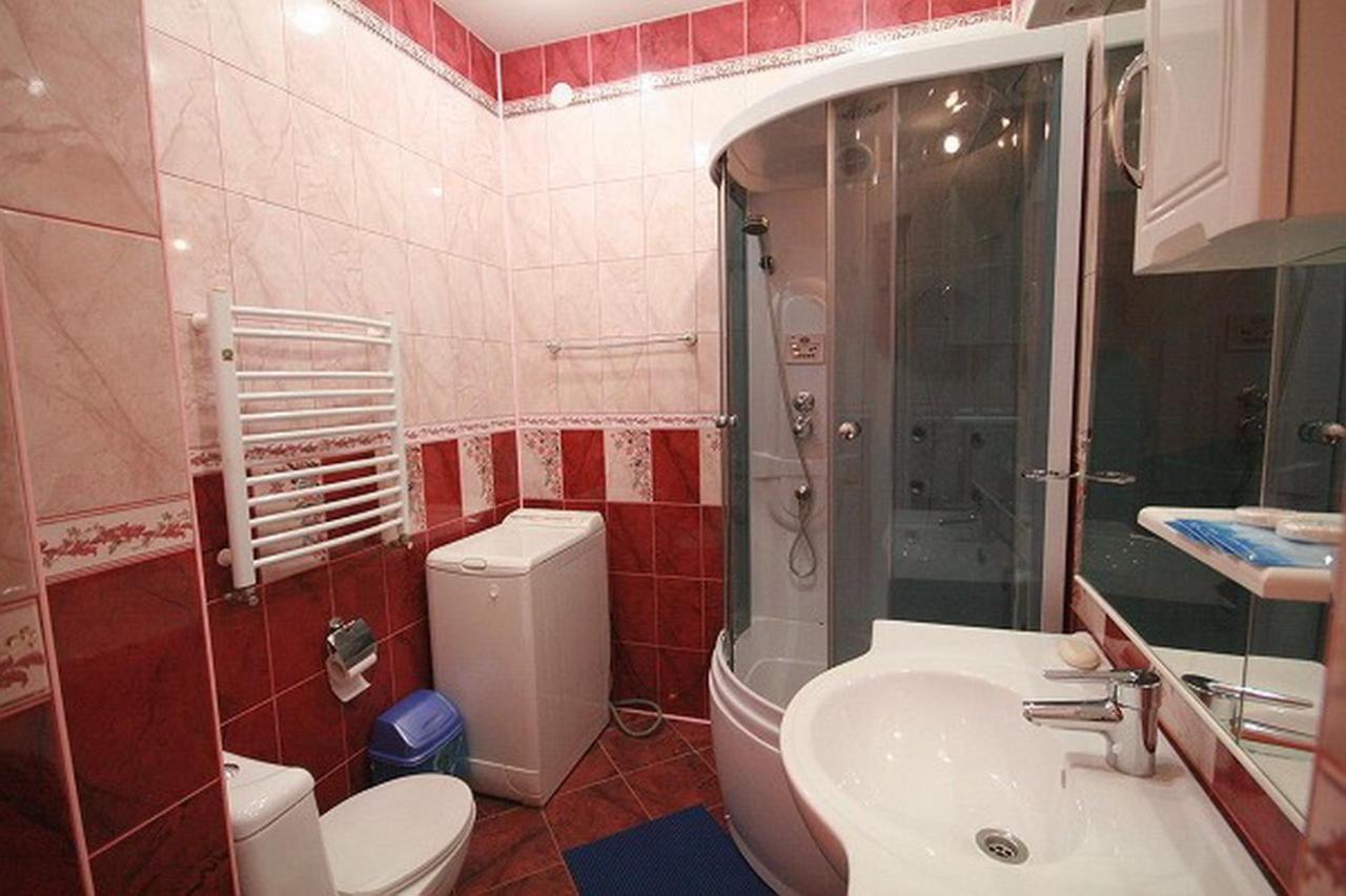 Park And Opera Apartments إلفيف المظهر الخارجي الصورة